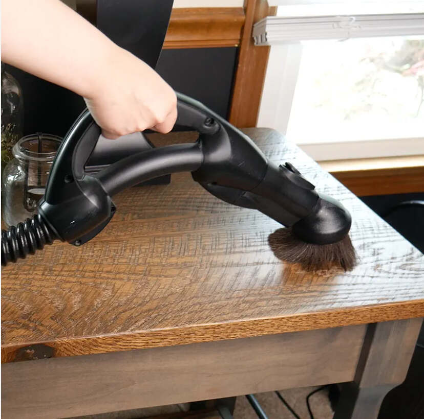 Filterqueen dust brush. 