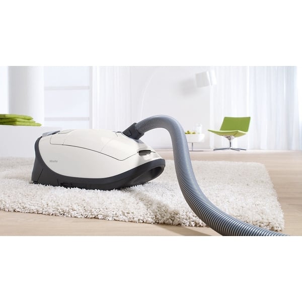 Complete C3 Cat and Dog Canister Vacuum Cleaner